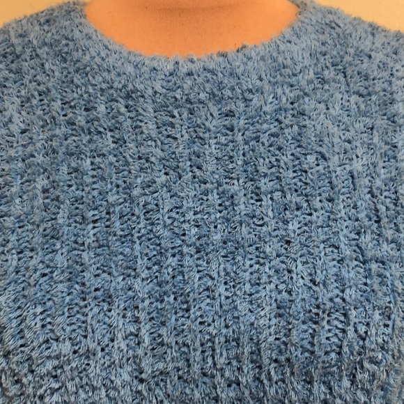 1. State Sweater Size Small Fuzzy Blue Ribbed Pullover - Picture 3 of 10